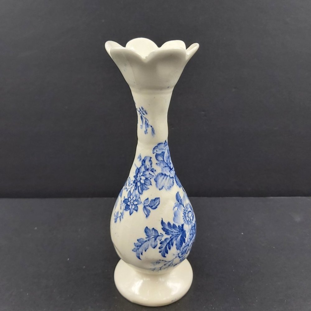 Crown Devon Fieldings Staffordshire Porcelain Blue Transferware Small Bud Vase